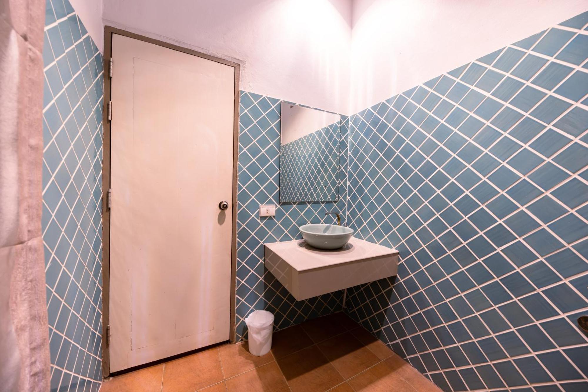 Sleep Hotel - Sha Certified Surat Thani Luaran gambar