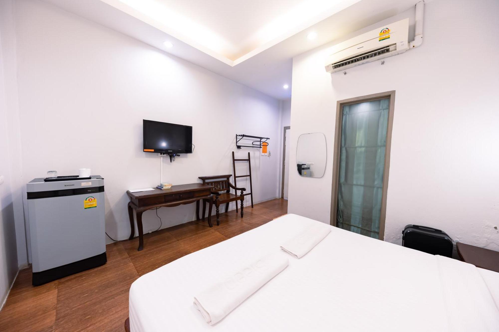 Sleep Hotel - Sha Certified Surat Thani Luaran gambar